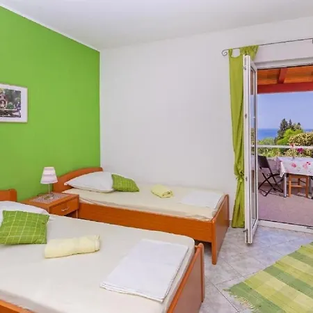 Apartments Silverija - Garden And Parking * Trsjteno